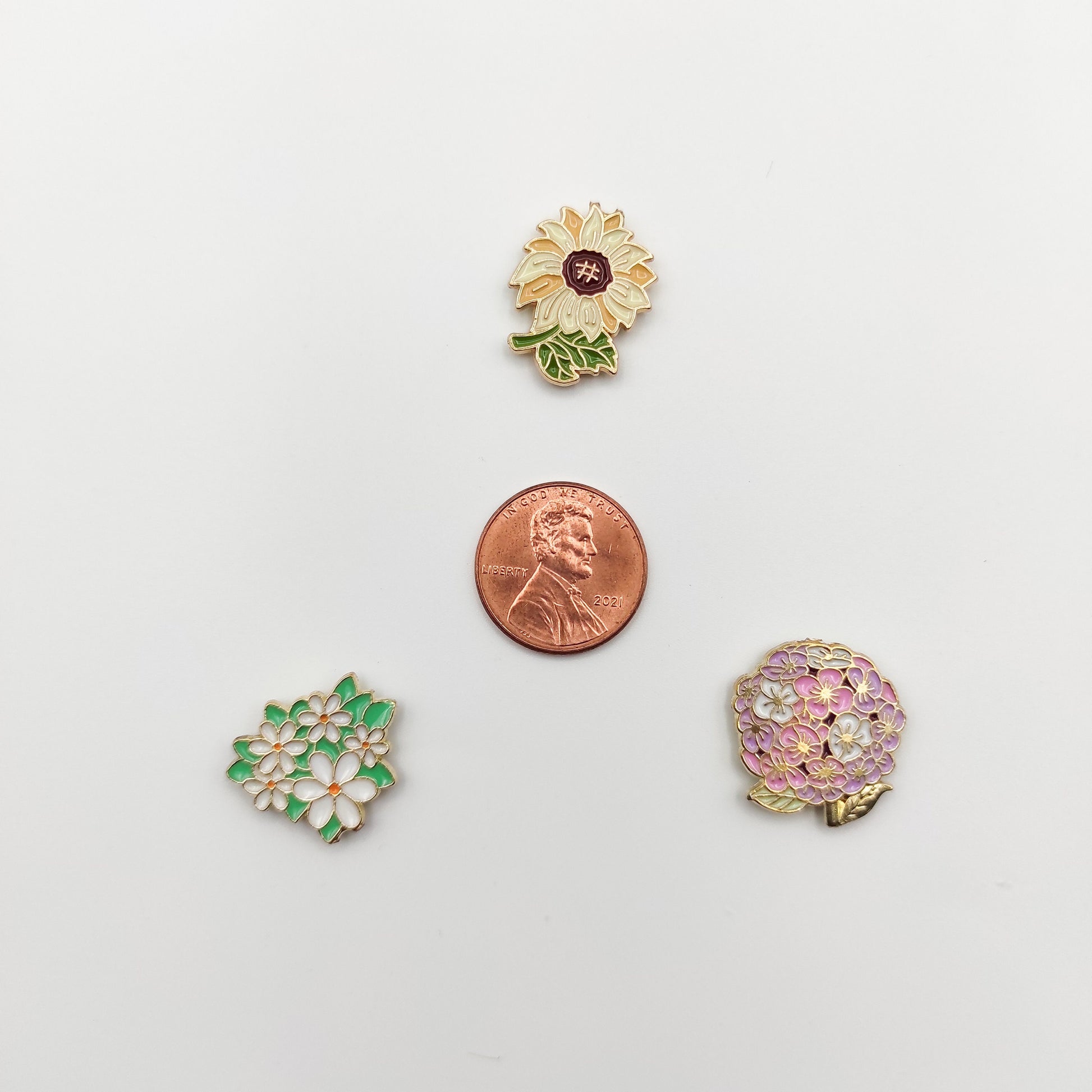 Floral Enamel Needle Minder: Cross Stitch Embroidery Tool
