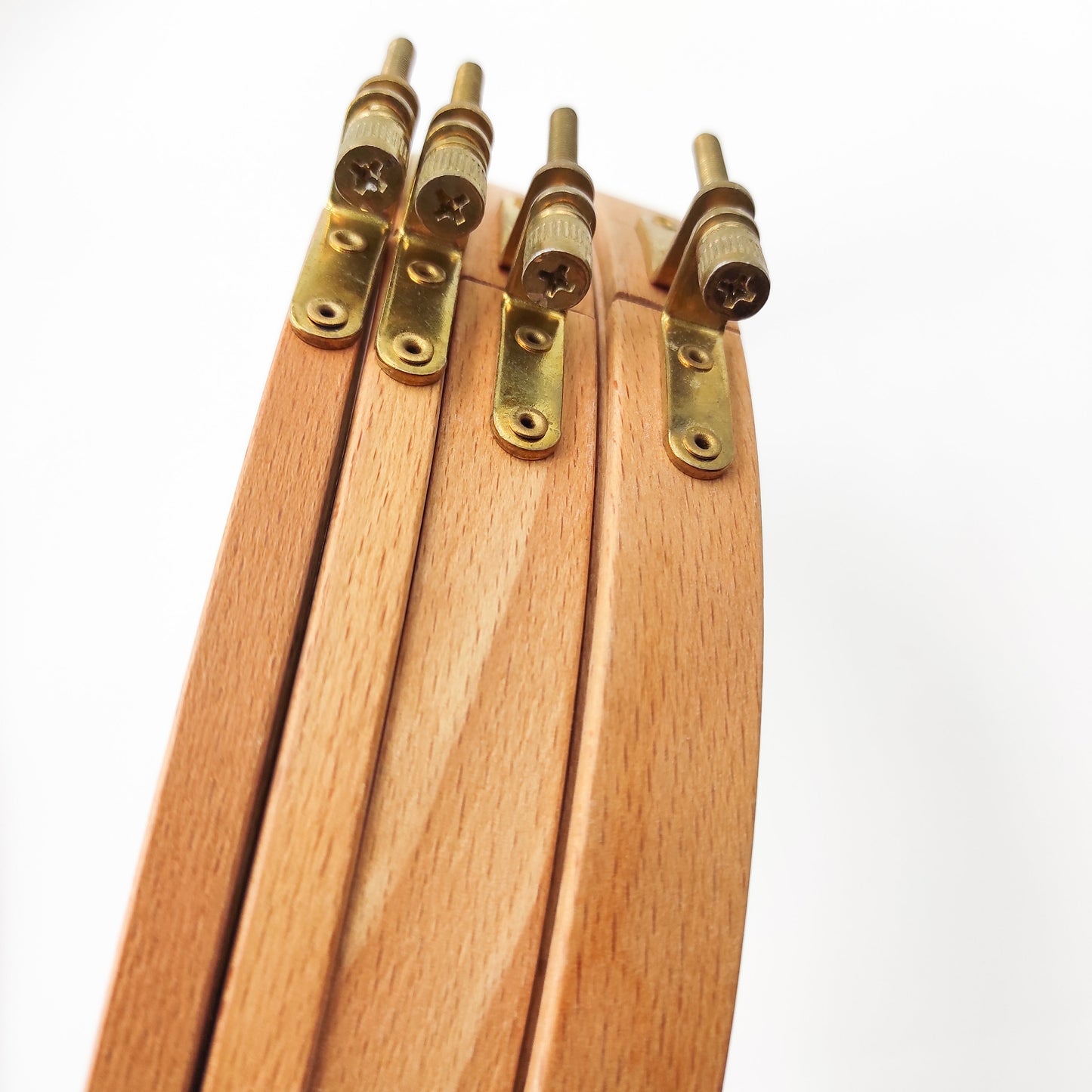 Beechwood Hoop3"/4"/5"/6"/7"/8"/9"/11"/12" for Hand or Machine Embroidery/Cross stitch/Needlework. Perfect for Crafters and DIY Enthusiasts