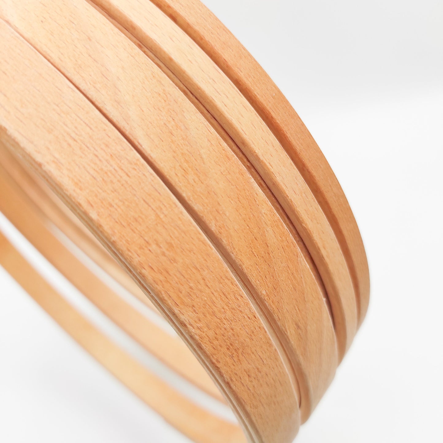 Beechwood Hoop3"/4"/5"/6"/7"/8"/9"/11"/12" for Hand or Machine Embroidery/Cross stitch/Needlework. Perfect for Crafters and DIY Enthusiasts