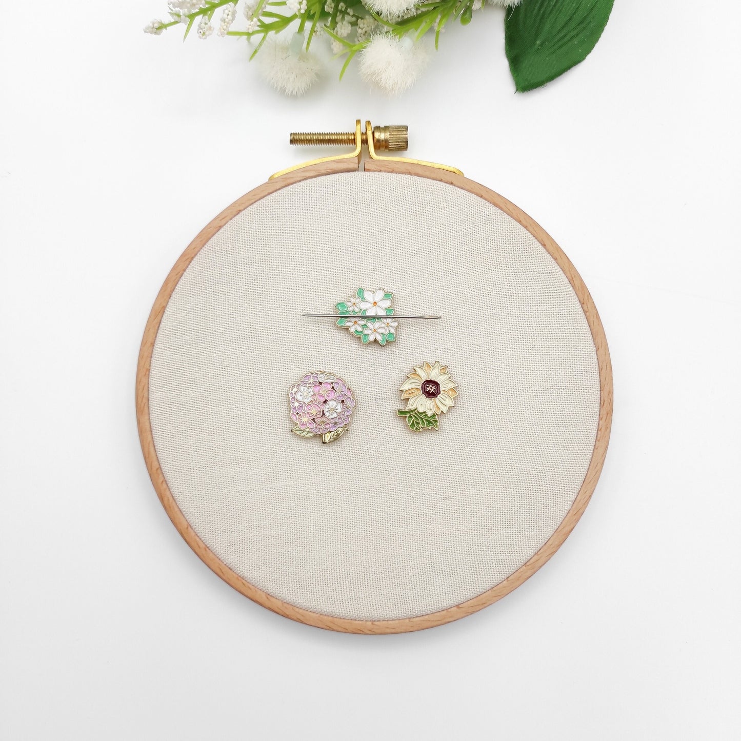 Floral Enamel Needle Minder: Cross Stitch Embroidery Tool