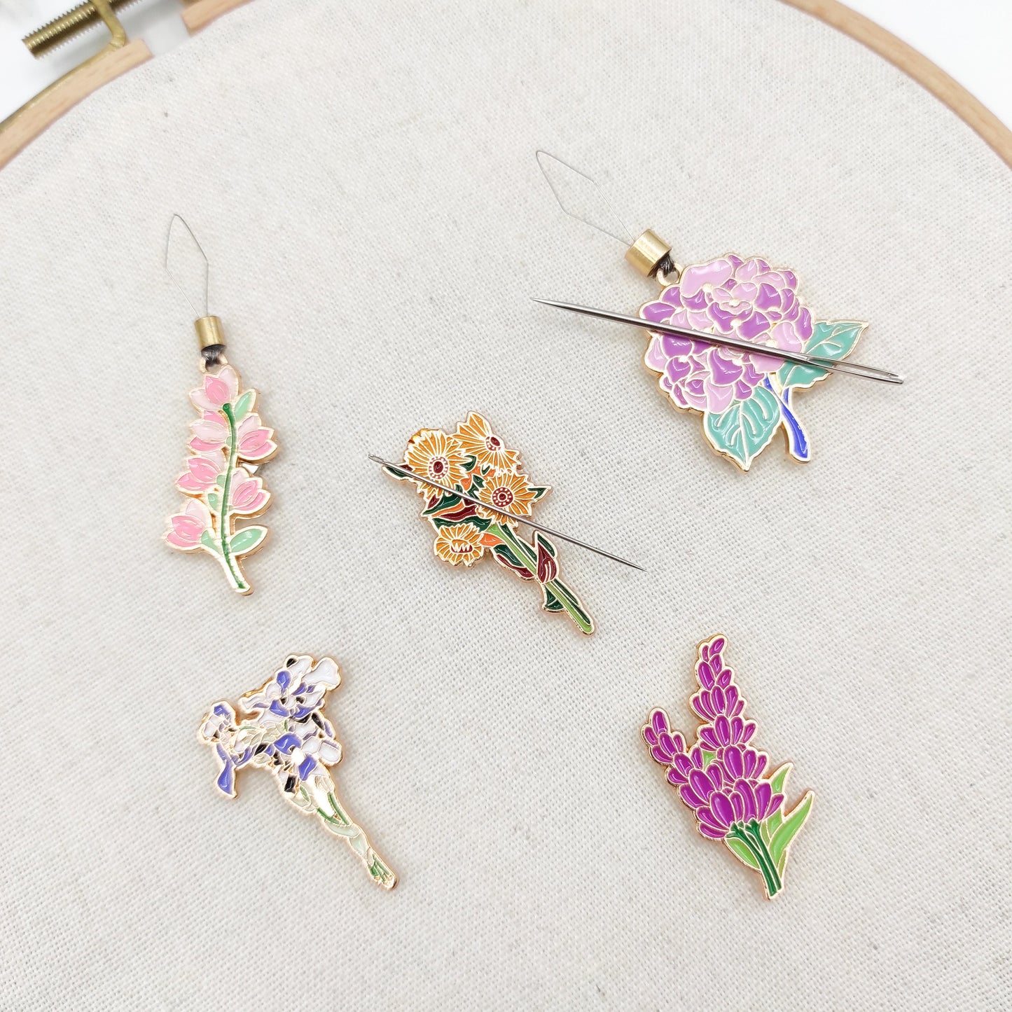 Floral Enamel Needle Minder: Embroidery Needle Threader Combo