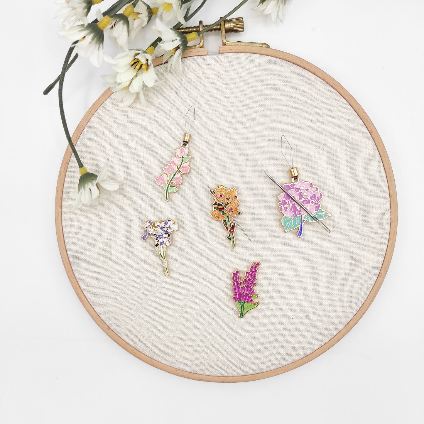 Floral Enamel Needle Minder: Embroidery Needle Threader Combo