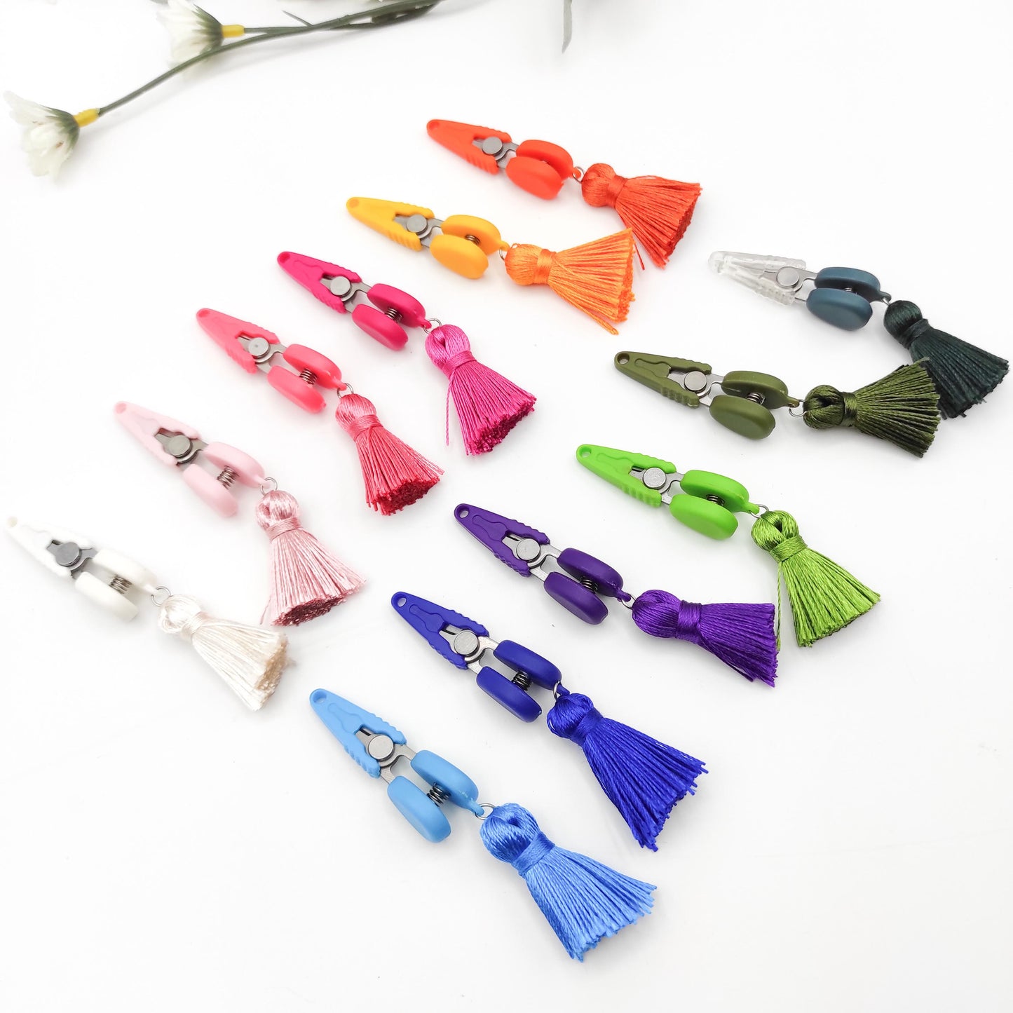 Tiny travel scissors, miniature snips with lid, Mini scissors for airplane, TSA scissors for emboridery, yarn, thread,knitting, crochet