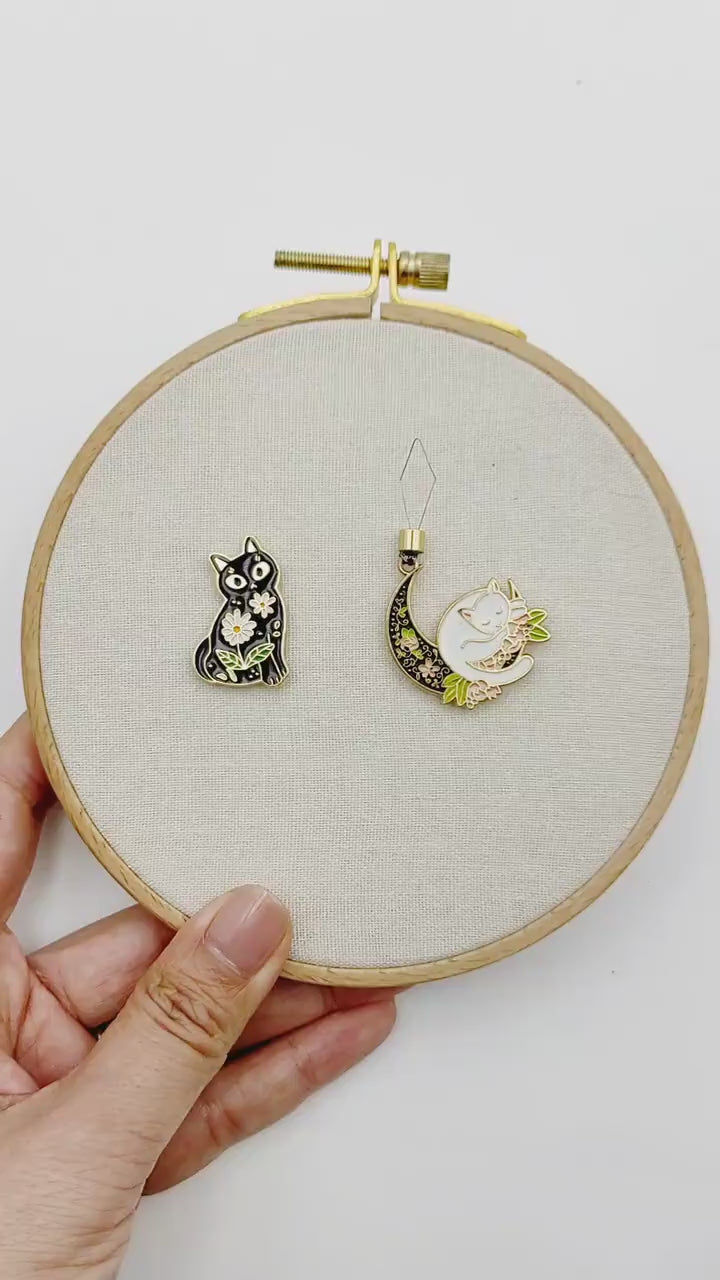 Black Cat Needle Minder: Plant Hidey Kitten Embroidery Accessory