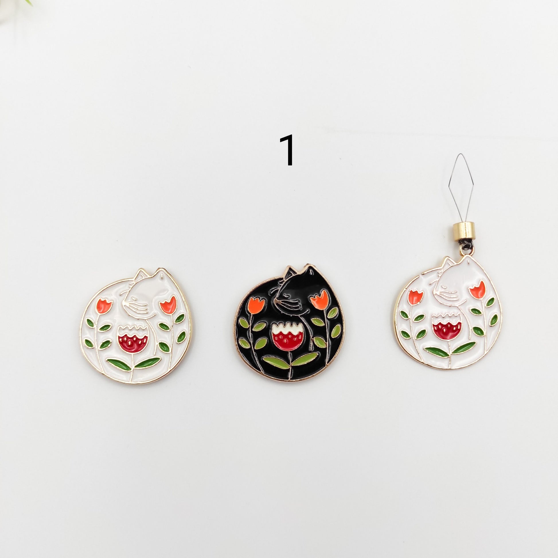 Cat Enamel Needle Minder, Needle Threader, Kitten Needle Minder/ Threader for Embroidery/ Cross Stitch/Needle work/Needlecraft/Sewing.